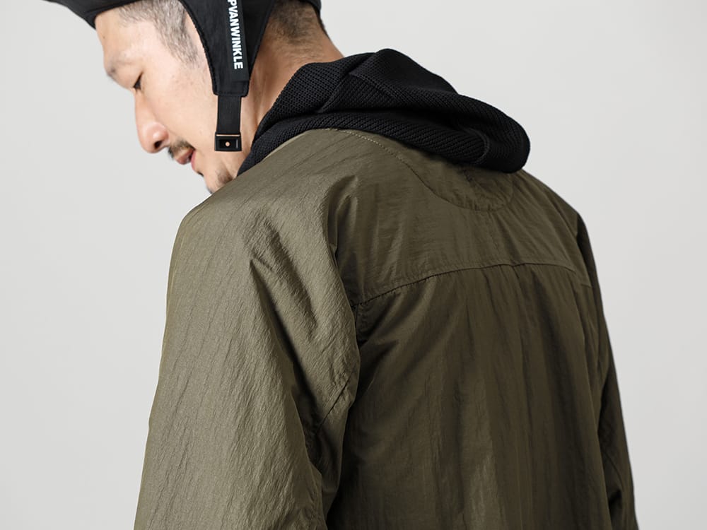 RIPVANWINKLE 2022-23AW Light outerwear with cotton padding that is useful for its lightness of taffeta  - RB-435-D.Khaki - Anorak Shirt Coat D.Khaki - RB-427-Black - Motorcycle Hoodie Black 2-003