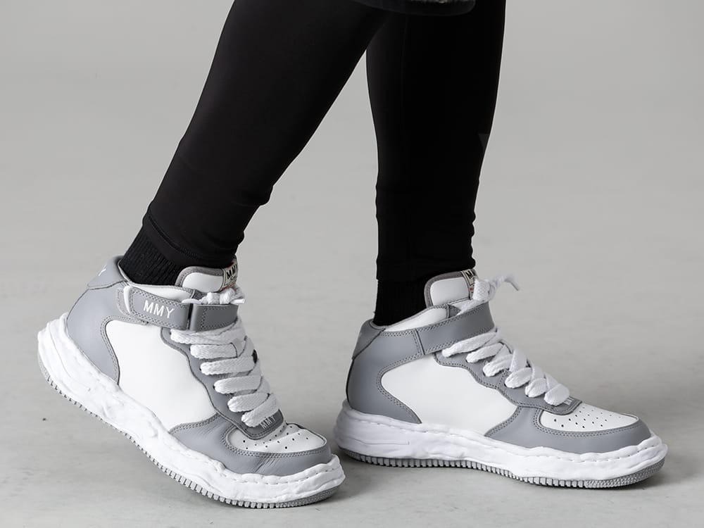 Maison MIHARAYASUHIRO 2022-23AW Styling - Wayne High - Original sole leather high-top sneakers GRY/WHT x Y-3 layered pants style! - HS9929-M LEOPARD FLEECE SHORTS - HF8983-W CLASSIC TIGHTS - A08FW705-Gray-White--WAYNE high- Original sole leather High-Top sneakers Gray / White 1-003