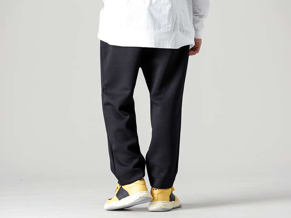 Maison MIHARAYASUHIRO 2022-23AW - Wayne low - leather low top sneakers with WM and F.C. Real Bristol sweatpants style! - WM2273511-WM × F.C.Real Bristol Sweat Pants - A09FW730-Yellow-Black-New sole -WAYNE Low- leather Low-top sneakers Yellow / Black 4-003