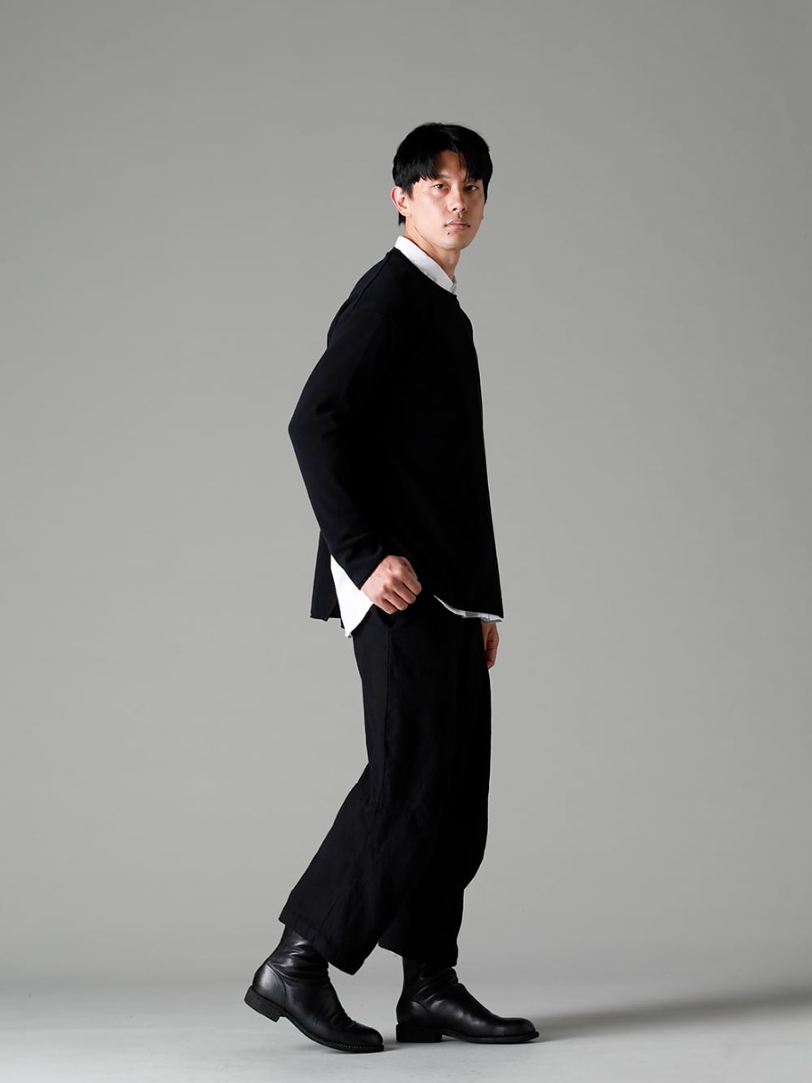 GARMENT REPRODUCTION OF WORKERS(ガーメント リプロダクション オブ ワーカース) 22-23AW(秋冬) ウィズシャツのレイヤードスタイルがお薦め  - New-Warped-Knit-Sew-Crew-Neck-Black ニュー ワープド ニット ソー クルー ネック ブラック - SH-035 シャツ トーマス メイソン - Arthur-Pants-Wool-Black アーサー パンツ ウール ブラック - 788Z_H バックジップブーツ ダブルソール - ホース フルグレイン レザー 2-005