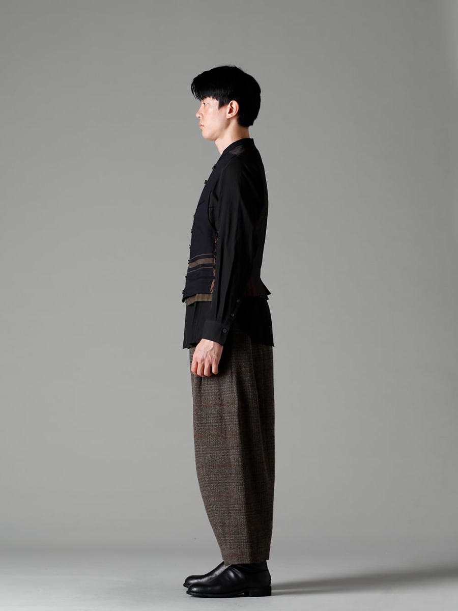 ZIGGY CHEN 22-23AW  Waistcoats that set the direction of fashion. - 0M2230103 Double Breasted Stripe Waistcoat - 0M2230709 Mandarin Collar Pocket Shirt - 0M2230532 Front Pleats Dropped Crotch Trousers - 788Z_H Back Zip Boots Double Sole - Horse Full Grain Leather 1-002