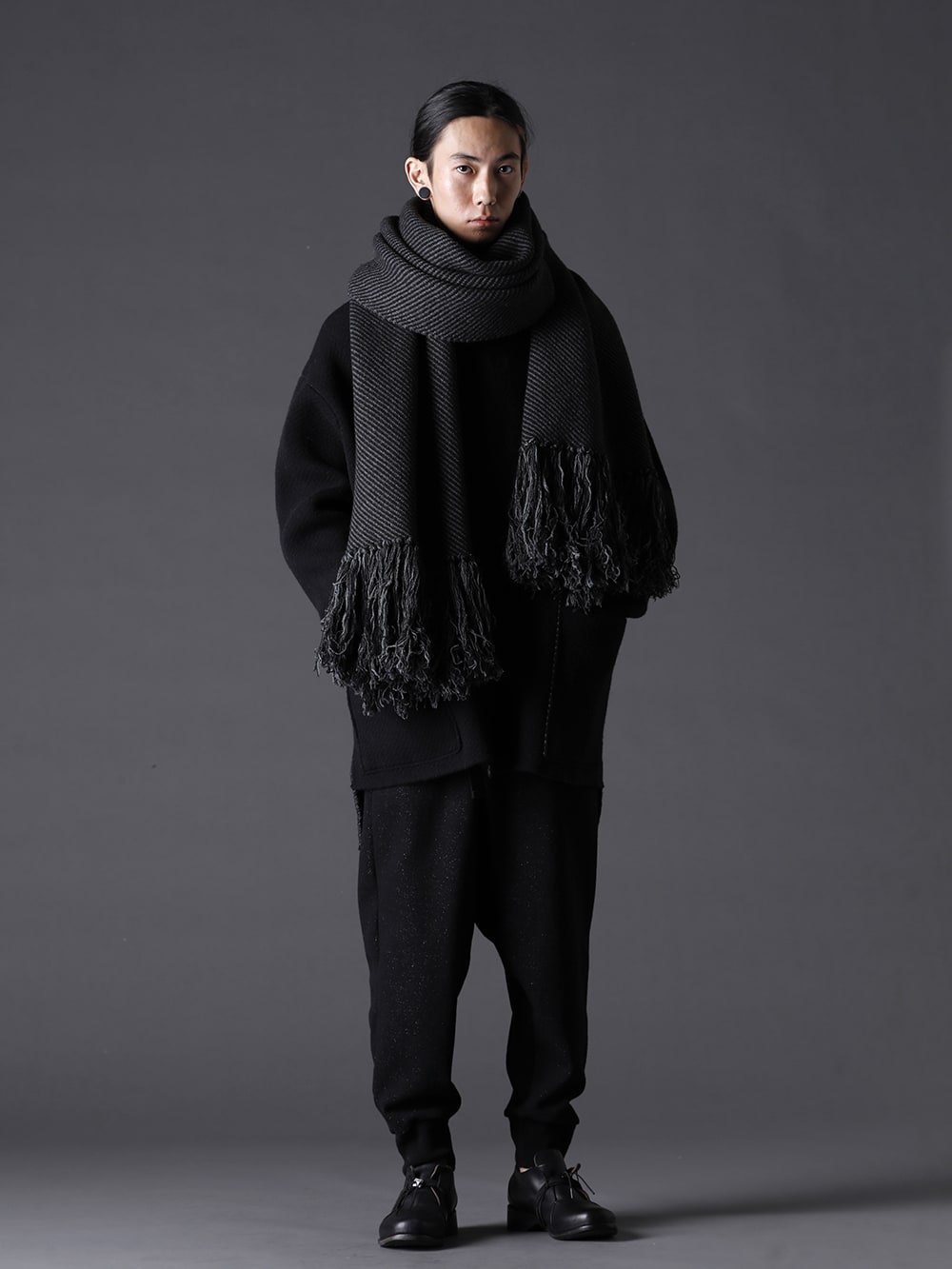 The Viridi-anne 22-23AW Reversible Knit Blouson Black Styling