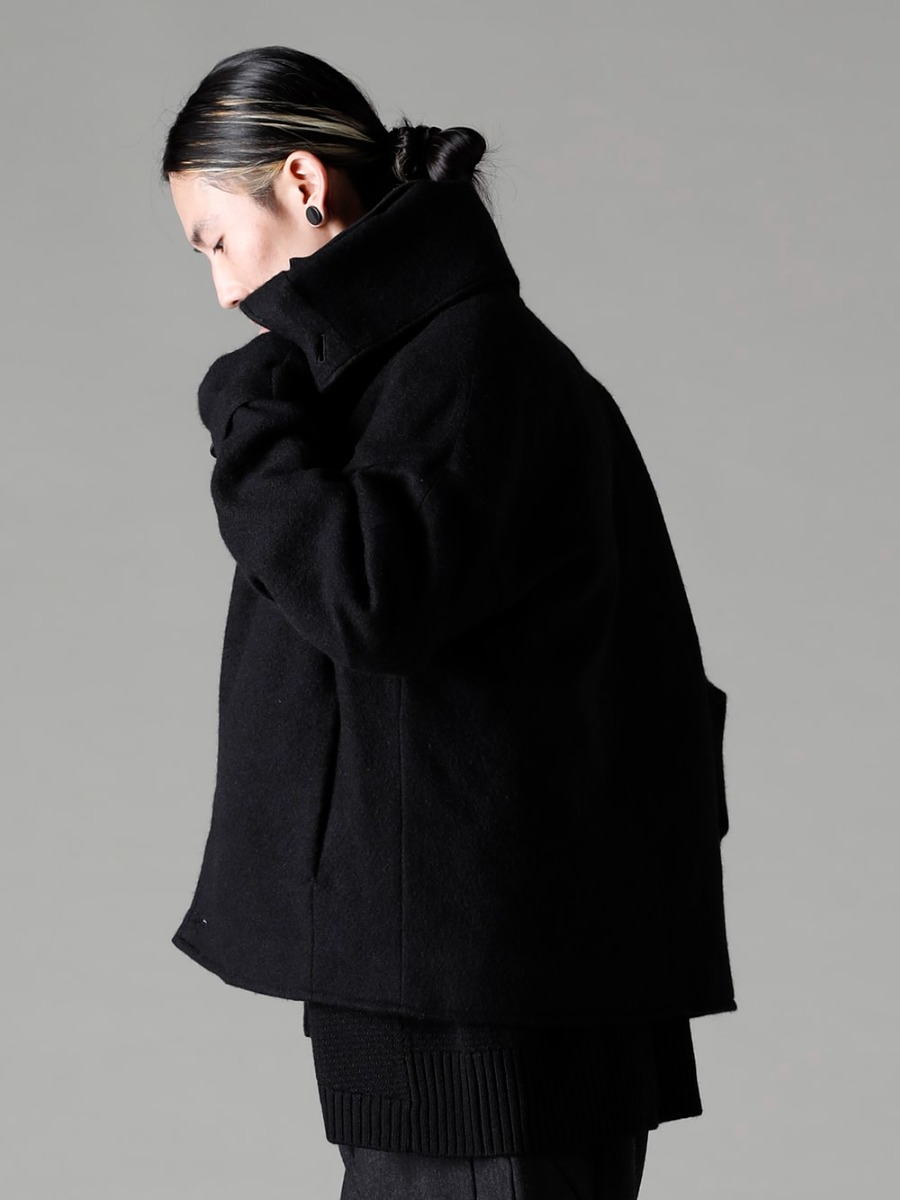 DEVOA 22-23AW Excellent outerwear with a design that asserts individuality, lightness, and warmth  -  JKI-CGS High neck jacket brushed cashgora KTS-MLP-Black Pullover knit merino wool Black 2-007