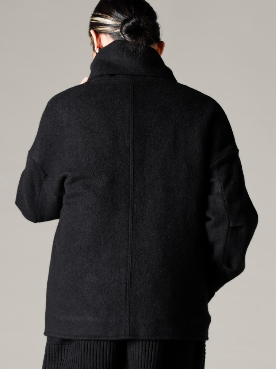 DEVOA 22-23AW Excellent outerwear with a design that asserts individuality, lightness, and warmth  -  JKI-CGS High neck jacket brushed cashgora KTS-MLP-Black Pullover knit merino wool Black 2-007