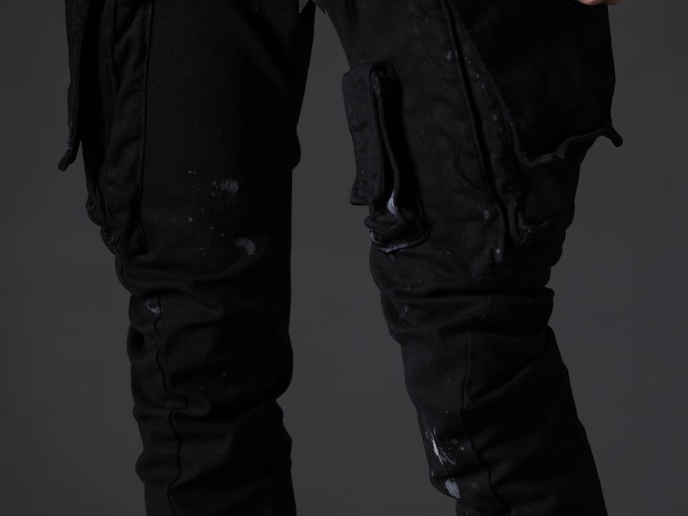 ユリウス 2022-23AW - ブランドが得意とする不動の人気アイテム - 807PAM6-BK(10.5oz ストレッチデニム ダメージペイント カーゴスキニーデニム) - 3-006