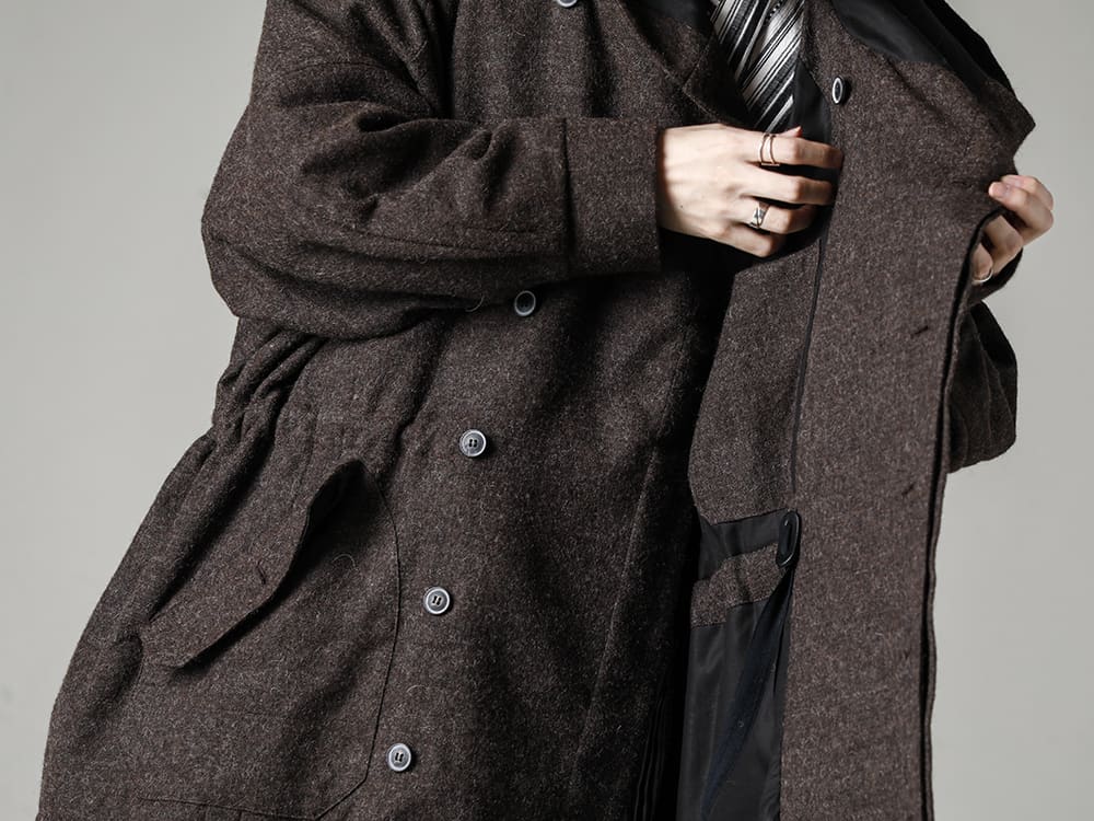 JAN JAN VAN ESSCHE 22-23AW Wide fit hooded coat representing this season's JJVE style  - PARKA#10-Natural-Brown-Parka #10 Natural Brown Vintage Wool Twill - SHIRT#91-Shirt #91 Cotton/Linen Contrast Stripe  2-002