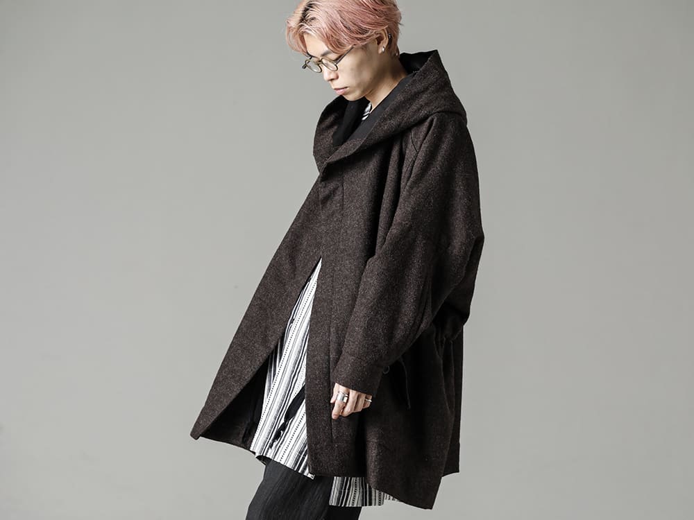 JAN JAN VAN ESSCHE 22-23AW Wide fit hooded coat representing this season's JJVE style  - PARKA#10-Natural-Brown-Parka #10 Natural Brown Vintage Wool Twill - SHIRT#91-Shirt #91 Cotton/Linen Contrast Stripe  2-004