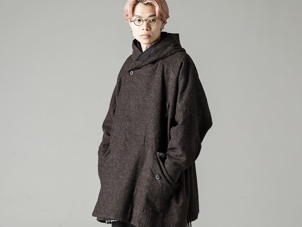 JAN JAN VAN ESSCHE 22-23AW Wide fit hooded coat representing this season's JJVE style  - PARKA#10-Natural-Brown-Parka #10 Natural Brown Vintage Wool Twill - SHIRT#91-Shirt #91 Cotton/Linen Contrast Stripe  2-007