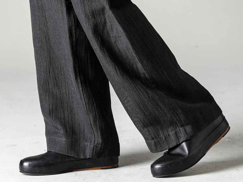 JAN JAN VAN ESSCHE 22-23AW A V-neck striped shirt with attractive year-round value - TROUSERS#67-Pants #67  sumi wool/linen twill - Handsewn-Slipper-Hand Thorn Slipper-3 3-007