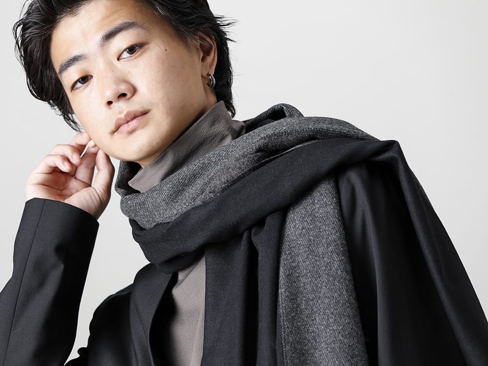 Maison Margiela 2022-23AW With no lapels, buttons or pockets, this minimal jacket is a versatile piece that goes with any pants!  - S50BN0447 - Minimal Jacket - Jersey scarf 2-001