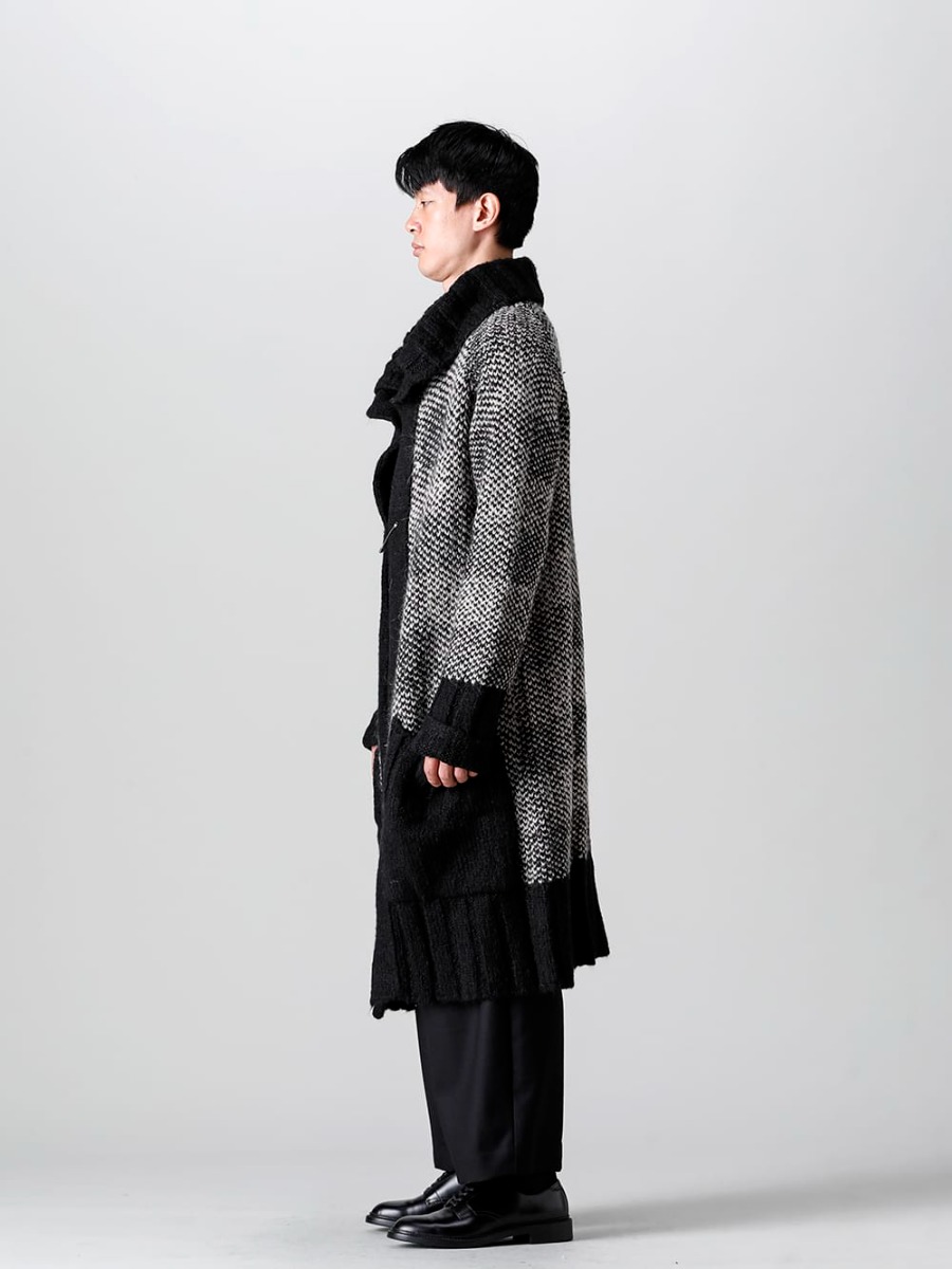 Ground Y - グラウンド ワイ 2022-23AW スタイリング 見出し1 - GE-K04-152 Beige - ロング ショール カーディガン Beige - vu-a22-p10 Black - ニー ワイドパンツ ブラック - IH-22SS-S001-RC - レザーシューズ 1-001