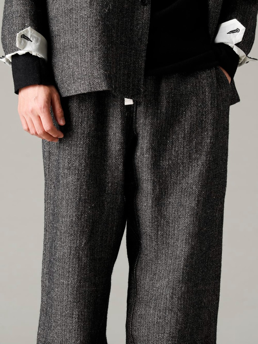 KLASICA(クラシカ) 22-23AW(秋冬) ノスタルジックな風合いを大事に - TTW-wn ウール ボトルネックニット ブラック - 22C-42TRS-GARNER ワイド ストリング トラウザー - クラッシック ヘリング ボーン - Derby-W-Hidden-Laces- Kangaroo-Natural W. ヒドゥン レース ダービーシューズ カンガルー ナチュラル 3-002