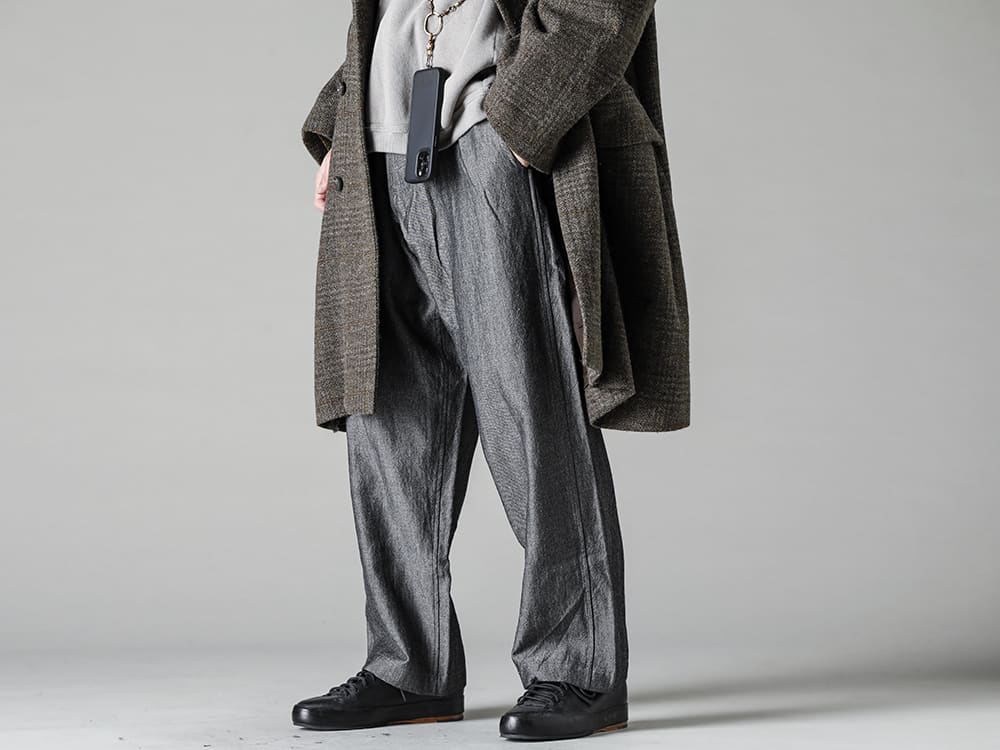 ZIGGY CHEN-ジギーチェン シーズン スタイリング - ボトムディテール ワイドパンツ初心者にもお勧めのセミワイドトラウザー  014TR1-Grey-チノトラウザー ウールフラックスツイル グレー - Handsewn-Classic-Lo-ハンドソーン クラシック ロー 3-001