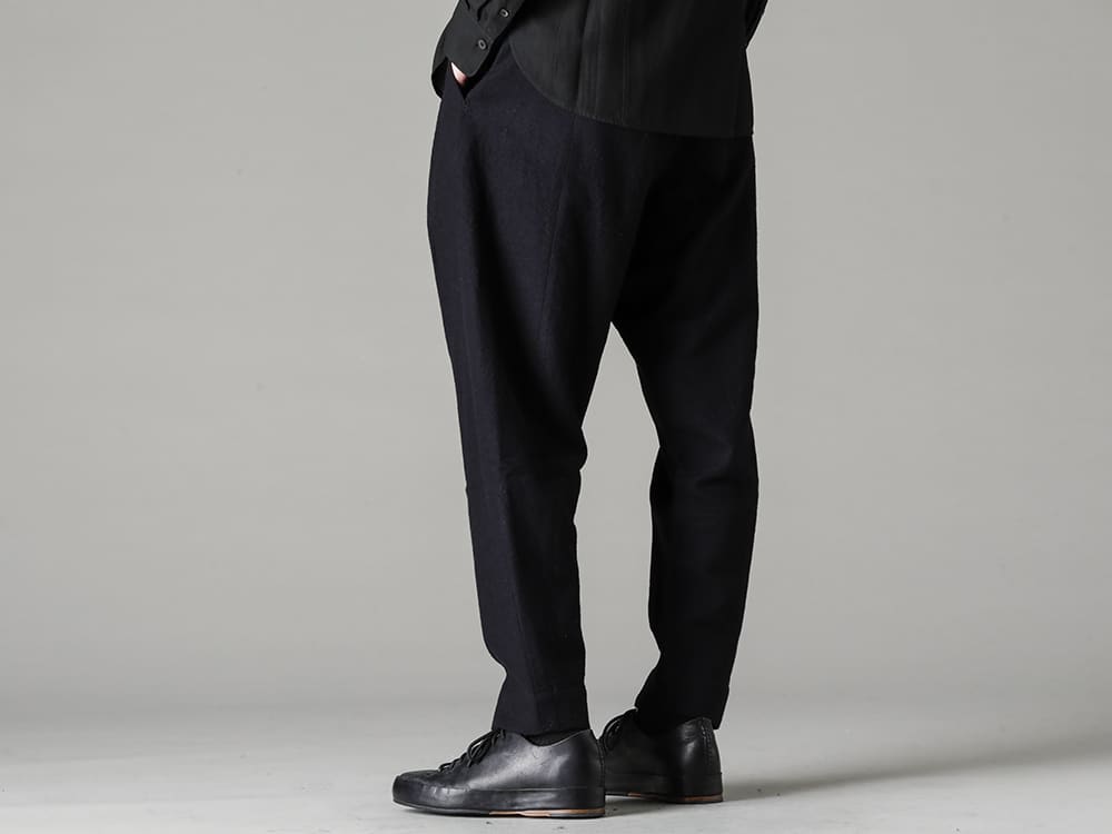 ZIGGY CHEN 22-23AW Simple mandarin collar shirt for year-round use - 0M2230512-Horizontal Seam Tapered Cut Trousers 4-005