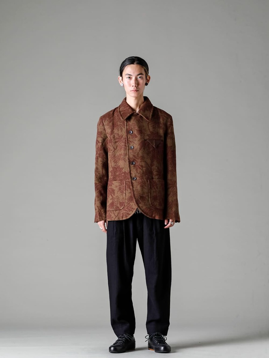 UMA WANG-UMA WANG 22-23AW (Autumn/Winter) Styling - UMA WANG 22-23AW Jacket Style Simple Autumn Style with Gerochristo Jewelry Accents - UM6507-Jade Jacket - UK7553-Off-White-Long Sleeve Knit Top . Off-White - 0M2230512-Horizontal Seam Tapered Cut Trousers - PL10L-BLKT-Orthopedic Derby Shoes Horse Full Grain Leather - PL10L