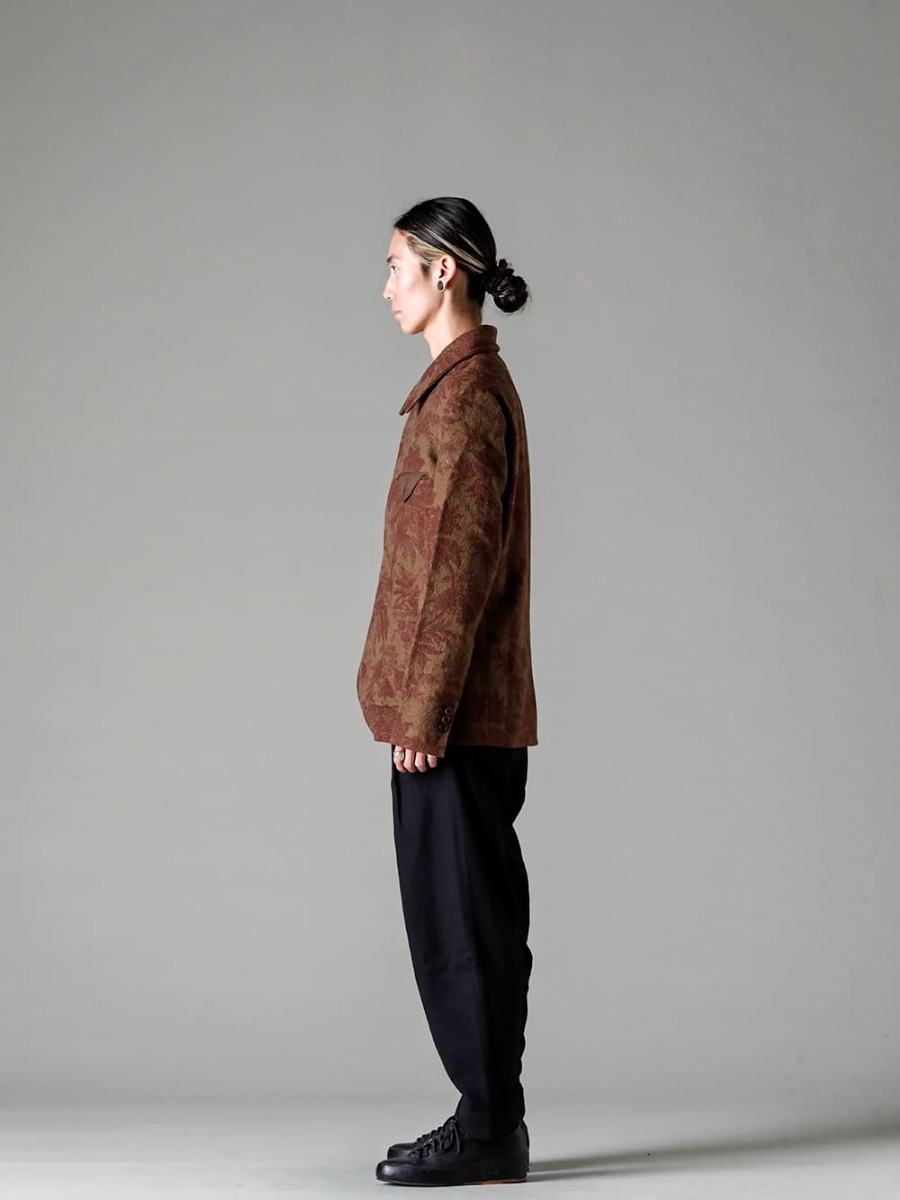 UMA WANG-Uma Wang 22-23AW (Fall/Winter) Styling Simple Autumn Style with Gerochristo Jewelry Accents - UM6507-Jade Jacket - UK7553-Off-White-Long Sleeve Knit Top. Off-White - 0M2230512-Horizontal Seam Tapered Cut Trousers - PL10L-BLKT-Orthopedic Derby Shoes Horse Full Grain Leather - PL10L 1-001