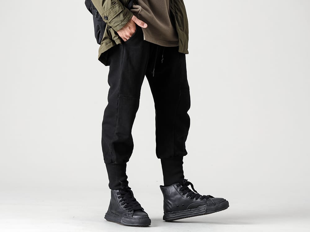 RIPVANWINKLE 2022-23AW Solid jersey with less fluff on the fabric surface and superior durability. - RB-430-Deep-Black - Bush easy Jersey deep Black- A06FW735-black-black - Original sole leather hi-top sneaker Black / Black Black / Black 3-002