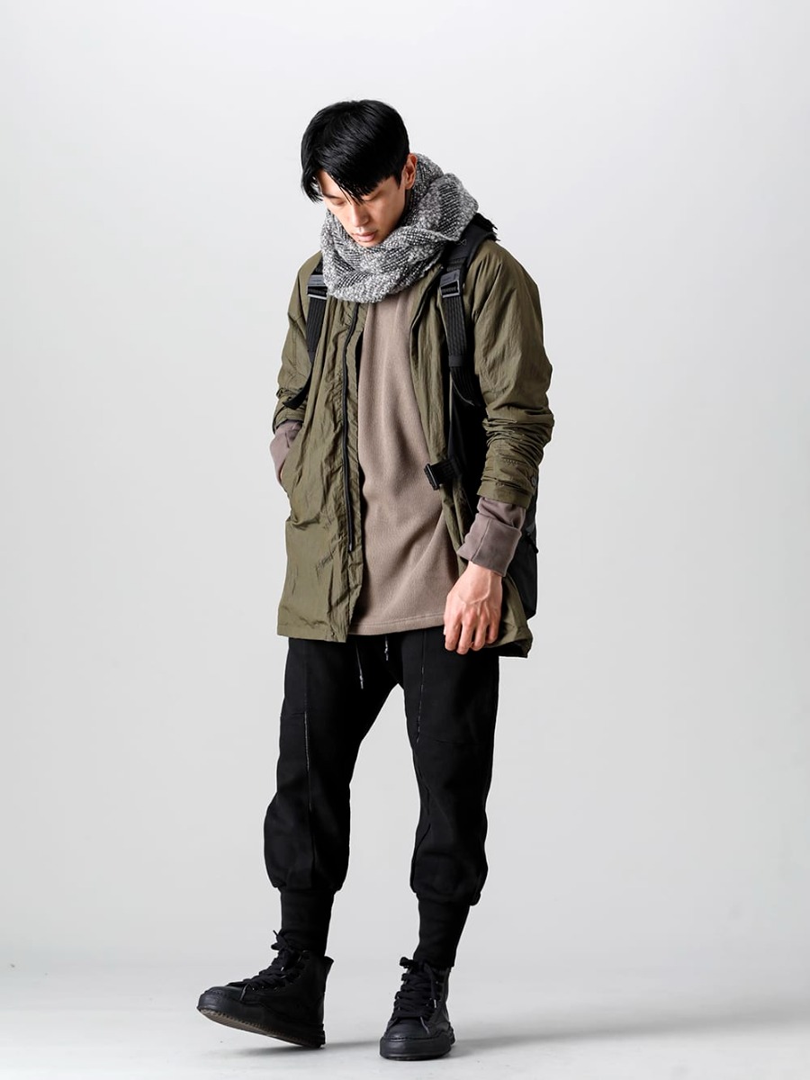 RIPVANWINKLE 2022-23AW 見出し4 - RB-435-D.Khaki - Anorak shirt coat Dark Khaki - RB-430-Deep-Black - Bush easy Jersey deep Black - R+239 G.Black - Reversible Stole Graphite Black - A06FW735-black-black - Original sole leather hi-top sneaker Black / Black Black / Black 4-001