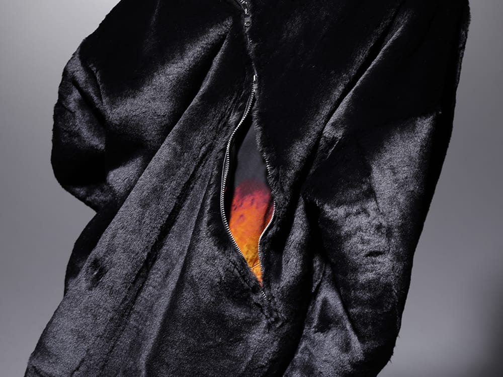 タカヒロミヤシタ ザソロイスト / ユリウス 2022-23AW - ブランドらしいジップディテールとインナーでアクセントを加えるシャツ - sj.0012AW22(ダブルジップ バルーンシェイプド フェイクファー コート) 787SHM2-P(DUSK プリズム カットシャツ) - 2-008