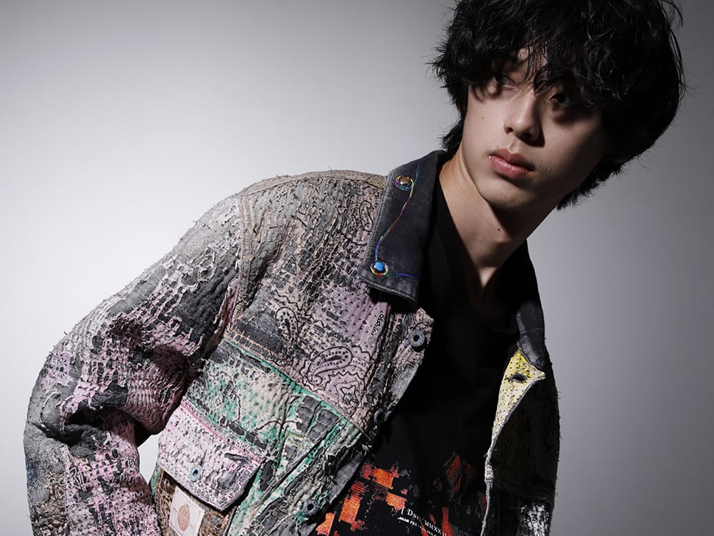 プロレタ リ アート 2022-23AW - BOROを想起させるウェアラブルなアートピースに昇華された、デニムジャケット - UROBOROS-DENIM-JACKET-MULCH-XL-22-23AW(デニムジャケット 2nd タイプ ビーズ付き) - 2-003