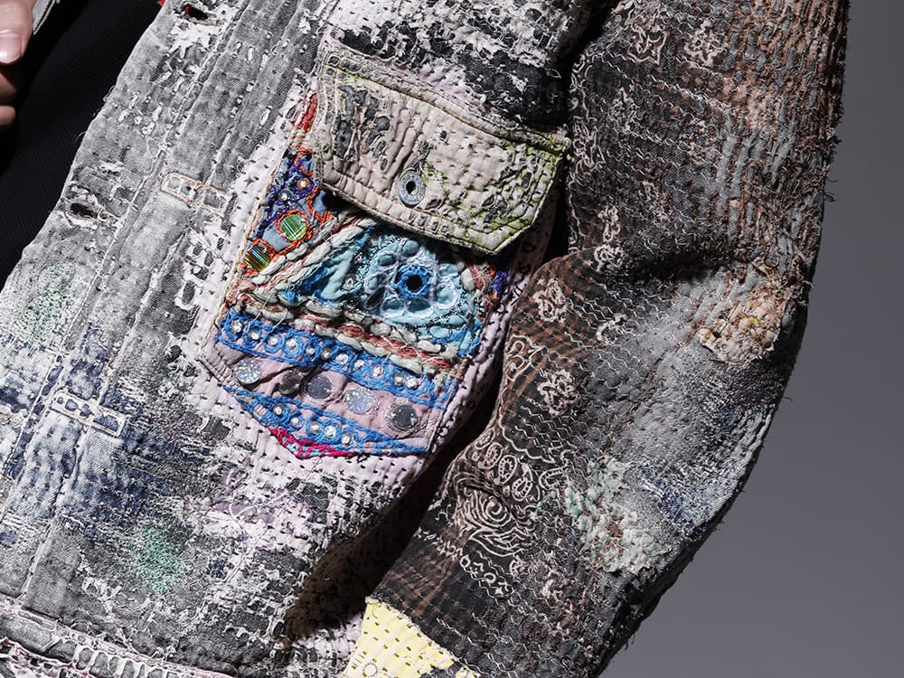 プロレタ リ アート 2022-23AW - BOROを想起させるウェアラブルなアートピースに昇華された、デニムジャケット - UROBOROS-DENIM-JACKET-MULCH-XL-22-23AW(デニムジャケット 2nd タイプ ビーズ付き) - 2-008