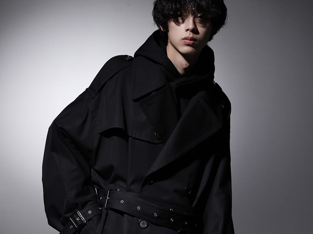 タカヒロミヤシタ ザソロイスト / ヌード マサヒコマルヤマ 2022-23AW - A trench coat with fine details to enjoy. - sj.0010AW22(ダブルジップ バルーンシェイプド トレンチコート) NU-1648(フリース ニット オーバーサイズ フーディー) - 2-003