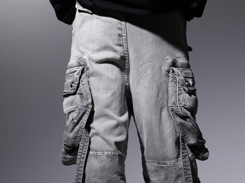 ユリウス 2022-23AW - Pants and shoes that take advantage of the looseness of the outer wear to add volume. - 799PAM24-PL(10.5oz ストレッチデニム ガスマスク ワイドパンツ プラスター) - 3-005