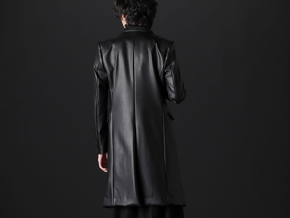 ガラアーベント 2022-23AW - レザーの雰囲気を出したエコレザーとレース使いが特徴のシャツ - 87524205(4WAYストレッチECOレザー ナローピークラペル ロングジャケット) - 2-002