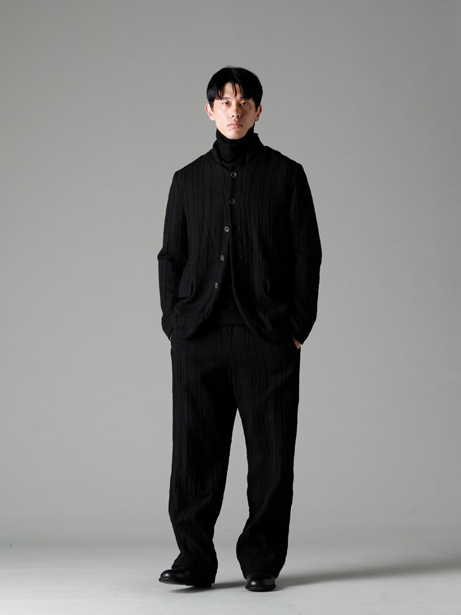 NOUSAN(ノウザン) 22-23AW 同生地のブラックセットアップスタイルで - 22C-41SHJ-MMD ラインド シャツ ジャケット - クラッシック ヘリング ボーン - TTW-wn ウール ボトルネックニット ブラック - linea-preatwool プリーツド ウール ワイド パンツ - 788Z_H バックジップブーツ ダブルソール - ホース フルグレイン レザー 3-001