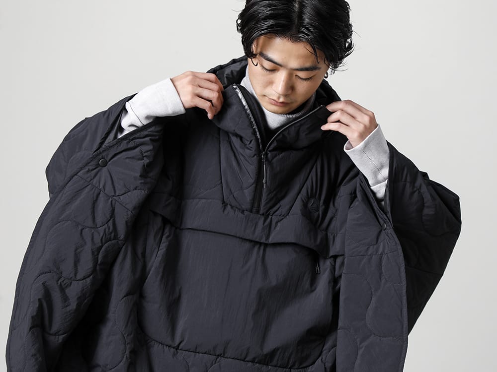 LANTERN 2022-23AW Pullover type military poncho with wave-quilted outer fabric with padding  - MMA-LAN-PO01-Black - Heating Poncho Black - RB-424-Ice-Gray - Pull Over Jersey Ice Gray 2-001