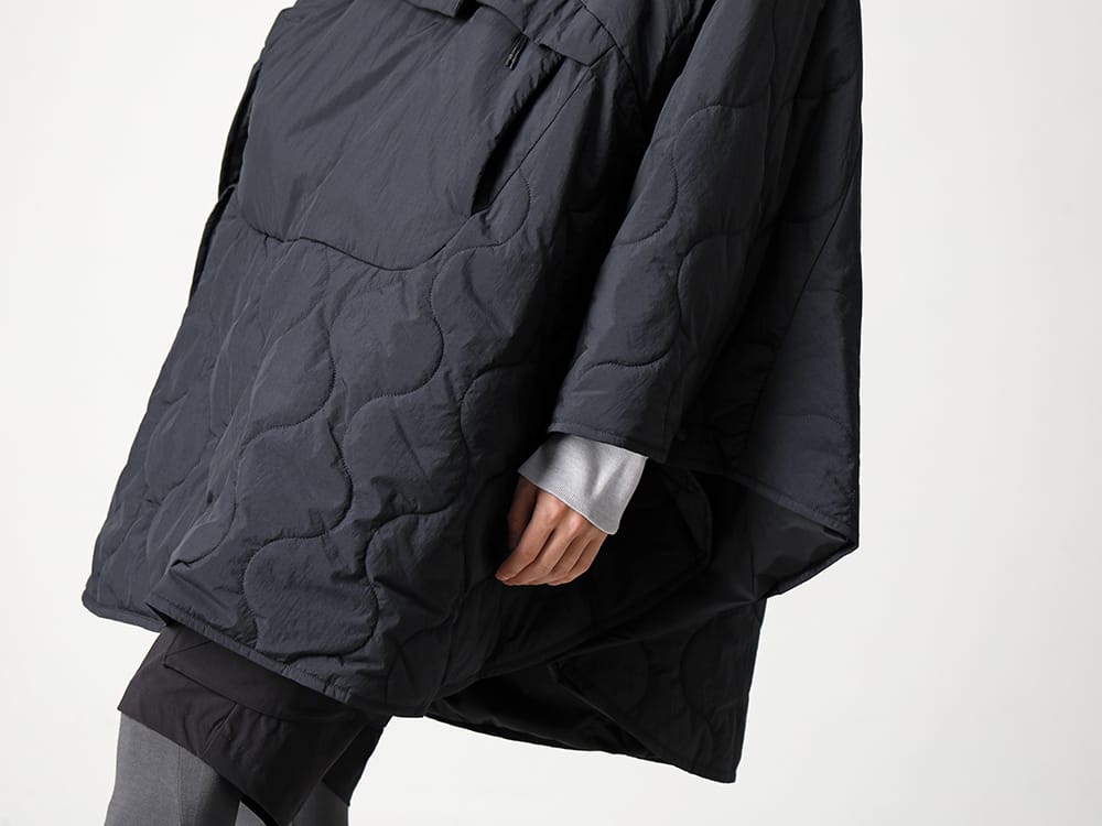 LANTERN 2022-23AW Pullover type military poncho with wave-quilted outer fabric with padding  - MMA-LAN-PO01-Black - Heating Poncho Black - RB-424-Ice-Gray - Pull Over Jersey Ice Gray 2-005