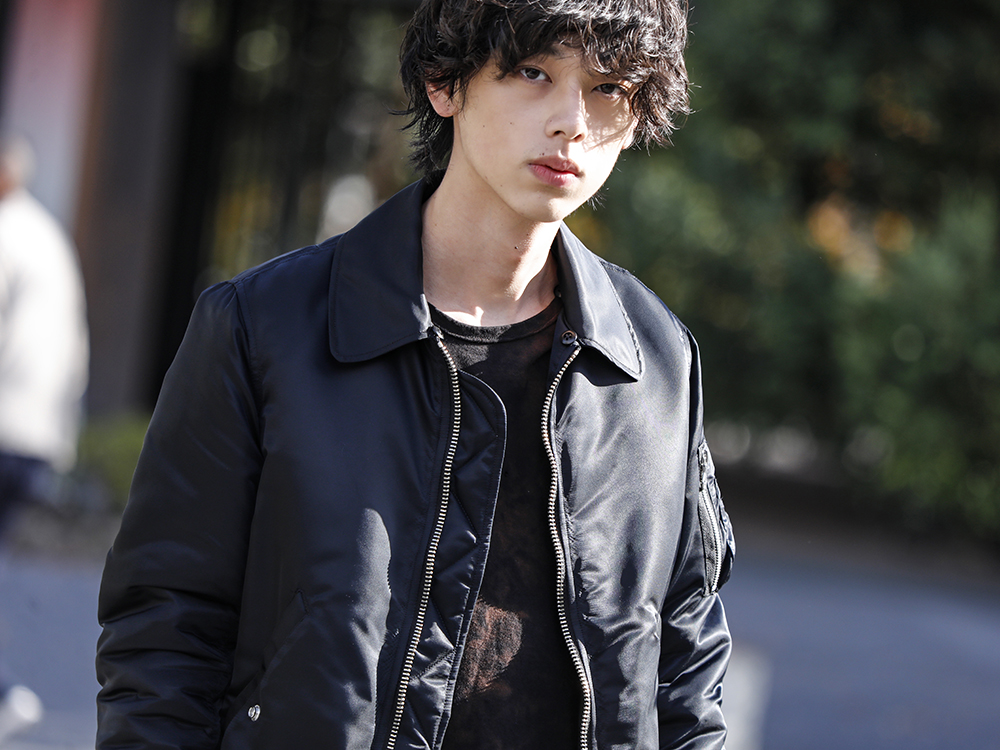 PHENOMENON / D.HYGEN 2022-23AW - Flight jacket with eye-catching cross detail on the back - ILLJK22A-007-black(Cross Flight Jacket Black) ST101-0922A-Black(30/- Soft Cotton Jersey Damaged Long Sleeve T-Shirt Black) - 2-004