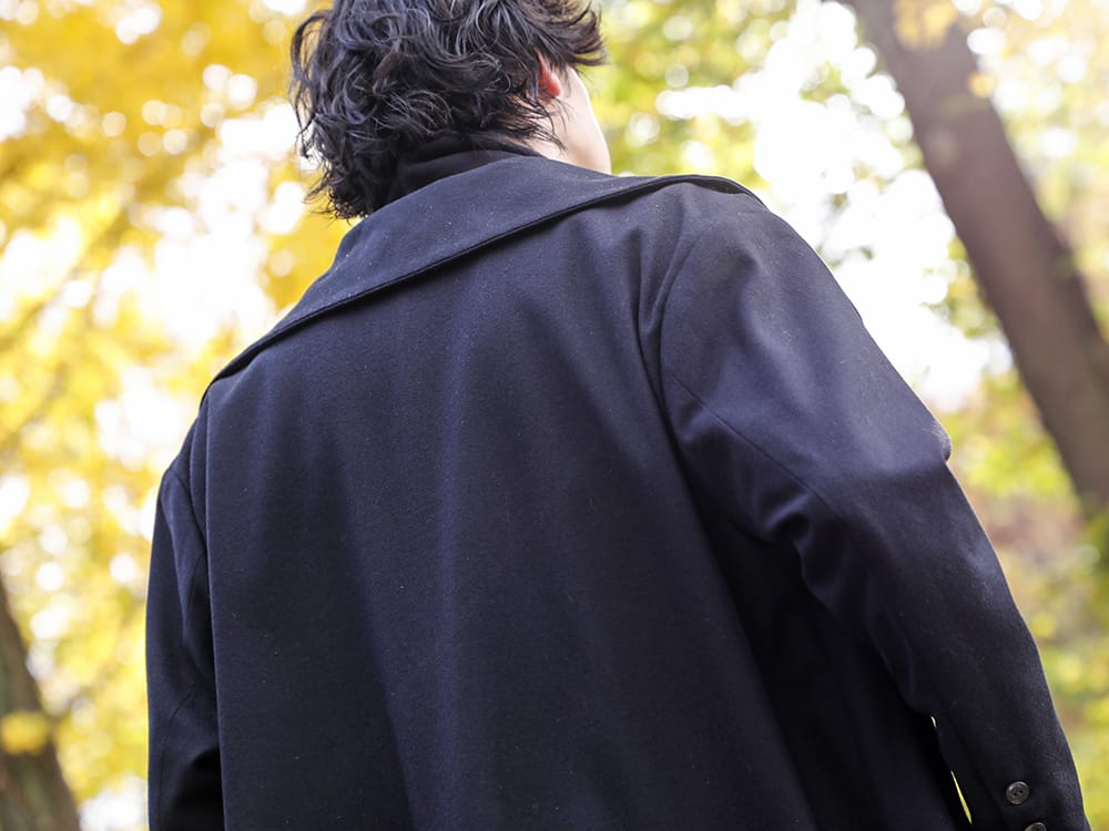 kujaku 2022-23AW - Vest that adds impact to minimalist style - KJ-22AW01(suzuran coat) - 2-009