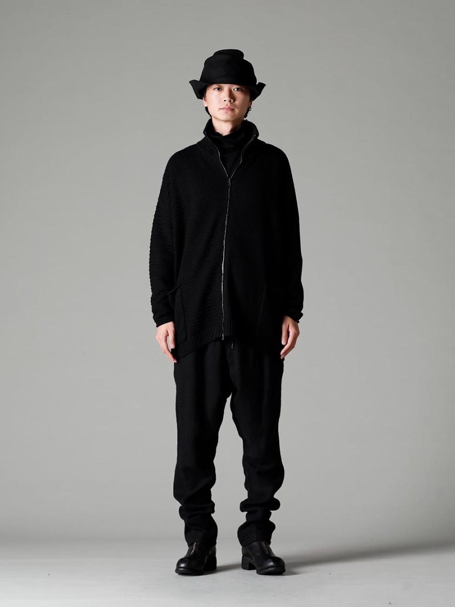 DEVOA 22-23AW  Merino wool that keeps you warm and comfortable in winter - KTS-MLH-Black High neck knit merino wool Black - TTC-swcm-blk Cotton Bottleneck Black - PTN-GRE Easy pants brushed cashgora linen - PL1 Front Zip Boots Double Sole - Horse Full Grain Leather - RH-PK-006-Black EB RABBIT FUR FELT LONG HAT BLACK EB 1-002