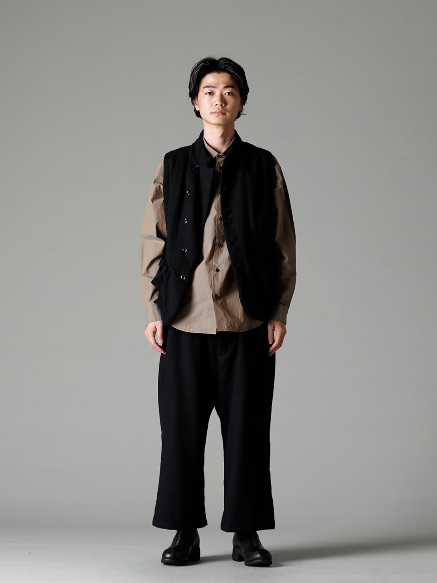 GARMENT REPRODUCTION OF WORKERS(ガーメント リプロダクション オブ ワーカース) 22-23AW(秋冬)  - 春秋冬と大半のシーズンに大活躍してくれるアウターベスト - 怪しげな光沢がウールベストにスパイスを効かせる - Vincent-Vest-Wool-Black ビンセント ベスト ウール ブラック - Shirt-a-Tamamushi 玉虫 シャツ - Bretagne-pants-Long-Wool-Black ブルターニュ パンツ ロング ウール ブラック - 988X バックジップミドルブーツ - ホースフルグレインレザー - 988X