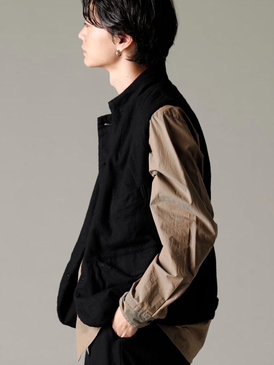 GARMENT REPRODUCTION OF WORKERS(ガーメント リプロダクション オブ ワーカース) 22-23AW(秋冬)  怪しげな光沢がウールベストにスパイスを効かせる - Vincent-Vest-Wool-Black ビンセント ベスト ウール ブラック - Shirt-a-Tamamushi 玉虫 シャツ 1-003