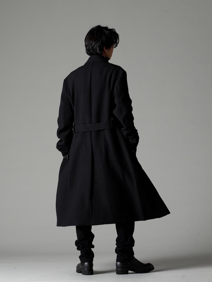 Forme D’expression(フォルメ デ エクスプレッション) 22-23AW(秋冬) ミリタリー感の強いデザイン - HC012-MDRB ウォーデン コート - TTW-wn ウール ボトルネックニット ブラック - UP110-354B コントゥア パンツ 2.0 - PL1 フロントジップブーツ ダブルソール - ホース フルグレイン レザー 3-003