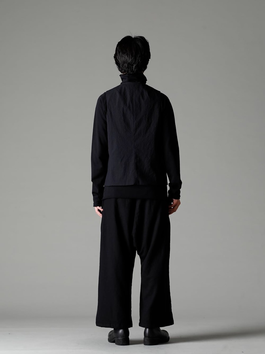 Bergfabel(バーグファベル) 22-23AW(秋冬) スタイリング クラシックなスタイルの王道ジレ - G12-165 イージー ベスト - TTC-swcm-blk コットンボトルネック ブラック - Bretagne-pants-Long-Wool-Black ブルターニュ パンツ ロング ウール ブラック - PL0FZ オーソピーディック デコルテ シューズ ダブルソール ホース フルグレイン - PL0FZ 1-003