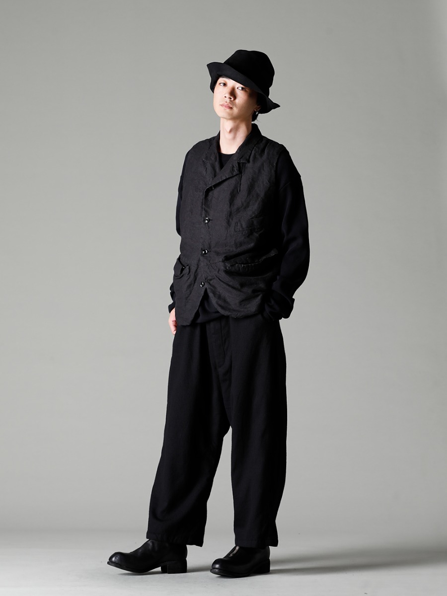 GARMENT REPRODUCTION OF WORKERS 22-23AW  Named after the famous painter Van Gogh - Vincent-Vest-Washi-Black Vincent Vest Washi Black - Quasimodo-Knit-Sew-Black Quasimodo Knit Sew Black - Bretagne-pants-Long-Wool-Black Bretagne pants Long Wool Black - PL1 Front Zip Boots Double Sole - Horse Full Grain Leather - RH-PK-006-Black EB RABBIT FUR FELT LONG HAT BLACK EB 1-003