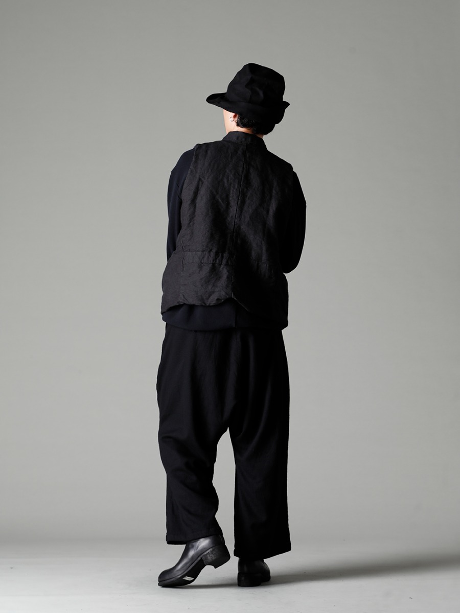 GARMENT REPRODUCTION OF WORKERS 22-23AW  Named after the famous painter Van Gogh - Vincent-Vest-Washi-Black Vincent Vest Washi Black - Quasimodo-Knit-Sew-Black Quasimodo Knit Sew Black - Bretagne-pants-Long-Wool-Black Bretagne pants Long Wool Black - PL1 Front Zip Boots Double Sole - Horse Full Grain Leather - RH-PK-006-Black EB RABBIT FUR FELT LONG HAT BLACK EB 1-003