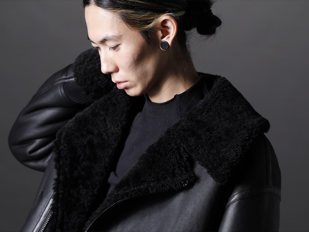 The Viridi-anne 22-23AW Mouton jacket with a classical and TVA-like atmosphere  - VI-3503-06 Mouton Jacket 2-003