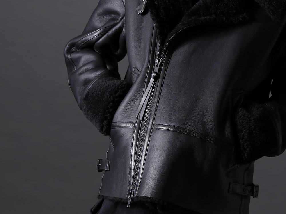 The Viridi-anne 22-23AW Mouton jacket with a classical and TVA-like atmosphere  - VI-3503-06 Mouton Jacket 2-004