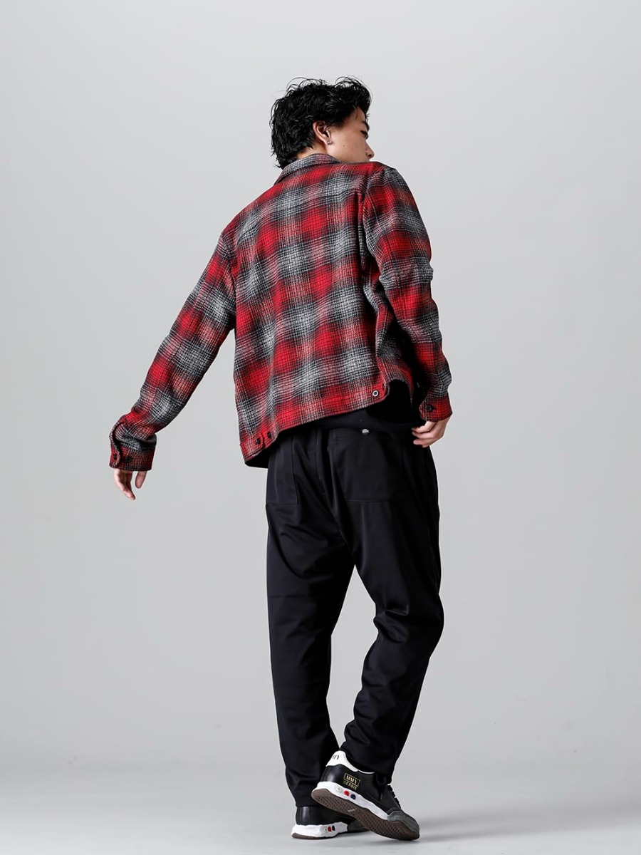 Maison MIHARAYASUHIRO - メゾン ミハラヤスヒロ 2022-23AW スタイリング フランネルチェックのブルゾンをアメカジになりすぎないラフな合わせで - 2210-8001 - 杢撚糸 Vチェック フランネル ジップアップ ブルゾン - WM2273408-Black - WM × F.C.Real Bristol テーパード パンツ - A09FW702-Black-Black - -ハービー ロー- レザー ロートップ スニーカー Black 1-002