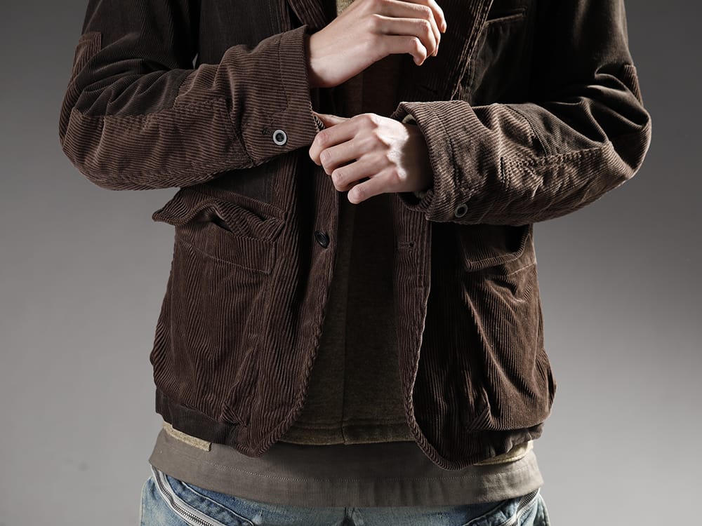 ザ ヴィリディアン 2022-23AW - コーデュロイ素材で秋冬シーズンの雰囲気を感じれるテーラードジャケット - VI-3520-06(コーデュロイ ジャケット) VI-3533-01-Beige(綿ウール裏毛 ハイネックプルオーバー ベージュ) - 2-006