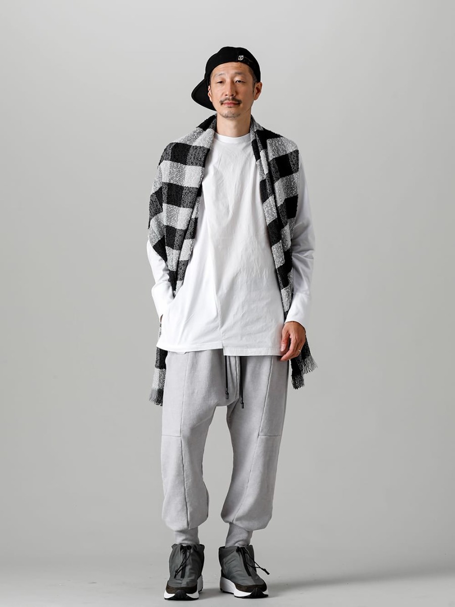 RIPVANWINKLE 2022-23AW - RB-402-White - Cross Jersey L/S White - RW-416 Khaki - Moc Trainer Khaki  4-001