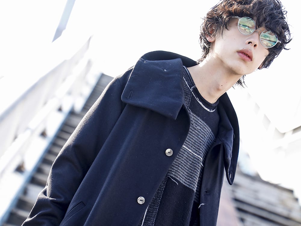 kujaku / The Viridi-anne / RIGARDS 2022-23AW - A minimal long coat with a distinctive detail around the neck. - KJ-22AW01(suzuran coat) VI-3529-07-Black(Check P/O Knit Black) RG2001TVA-Gray-Gray-Clear(RIGARDS collaboration sunglasses - Gray+Gray / Clear+L.Mirror) - 2-004