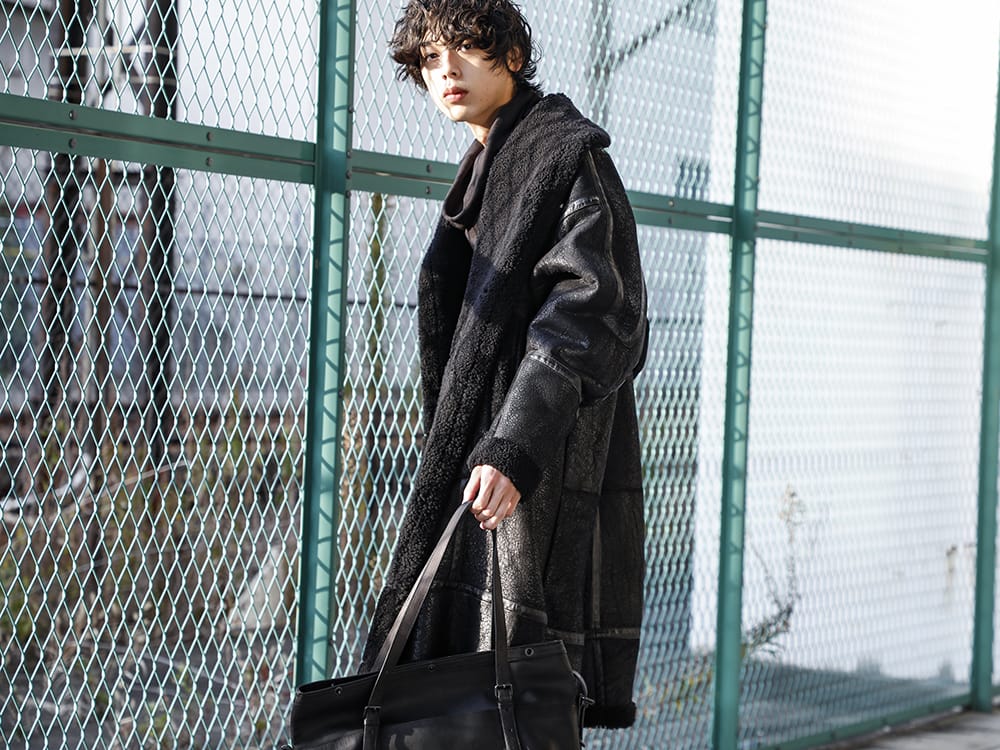 ユリウス 2022-23AW - ブランドの世界観を表現するコート - 637COM10(Mouton Gown Coat) - 2-002