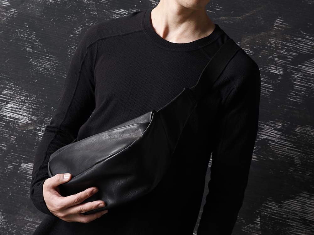 PATRICK STEPHAN 2022-23AW - The leather bag is a gift that will grow in love with you as it ages. - 194ABG02(Leather waist bag demi cercle 19) - 2-006