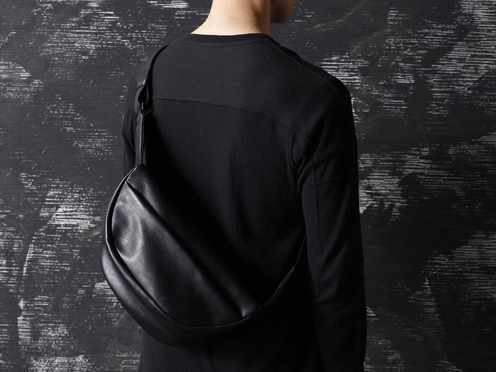 PATRICK STEPHAN 2022-23AW - The leather bag is a gift that will grow in love with you as it ages. - 194ABG02(Leather waist bag demi cercle 19) - 2-007