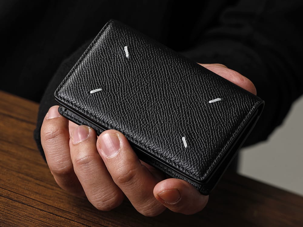 Maison Margiela 2022-23AW A business card case that's easy to use and has plenty of storage space, perfect for new adults! -  SA3VX0005 - Business Card Case